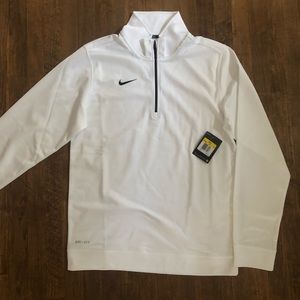 Nike men’s quarter zip NWT